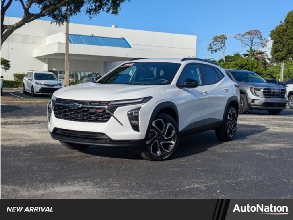 Used 2025 Chevrolet Trax 2RS SUV