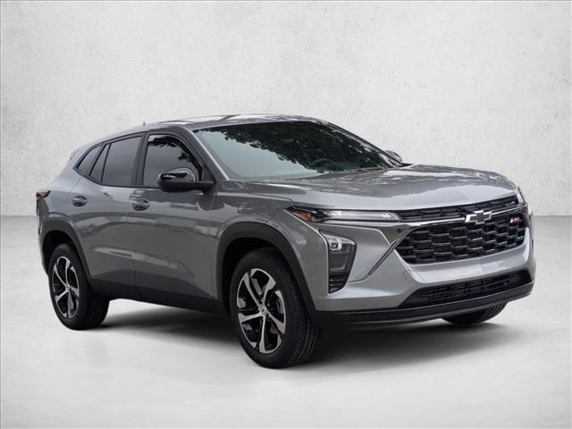 2025 Chevrolet Trax photo 2