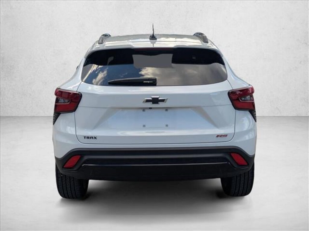 Used 2025 Chevrolet Trax 2RS SUV