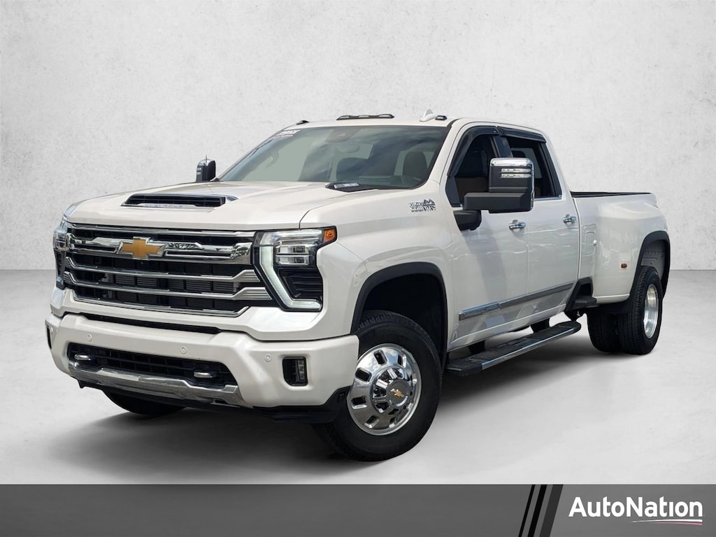 Used 2024 Chevrolet Silverado 3500 HD High Country Truck Crew Cab