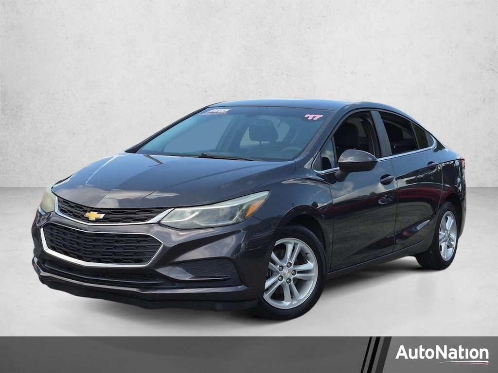 Used 2017 Chevrolet Cruze LT Sedan