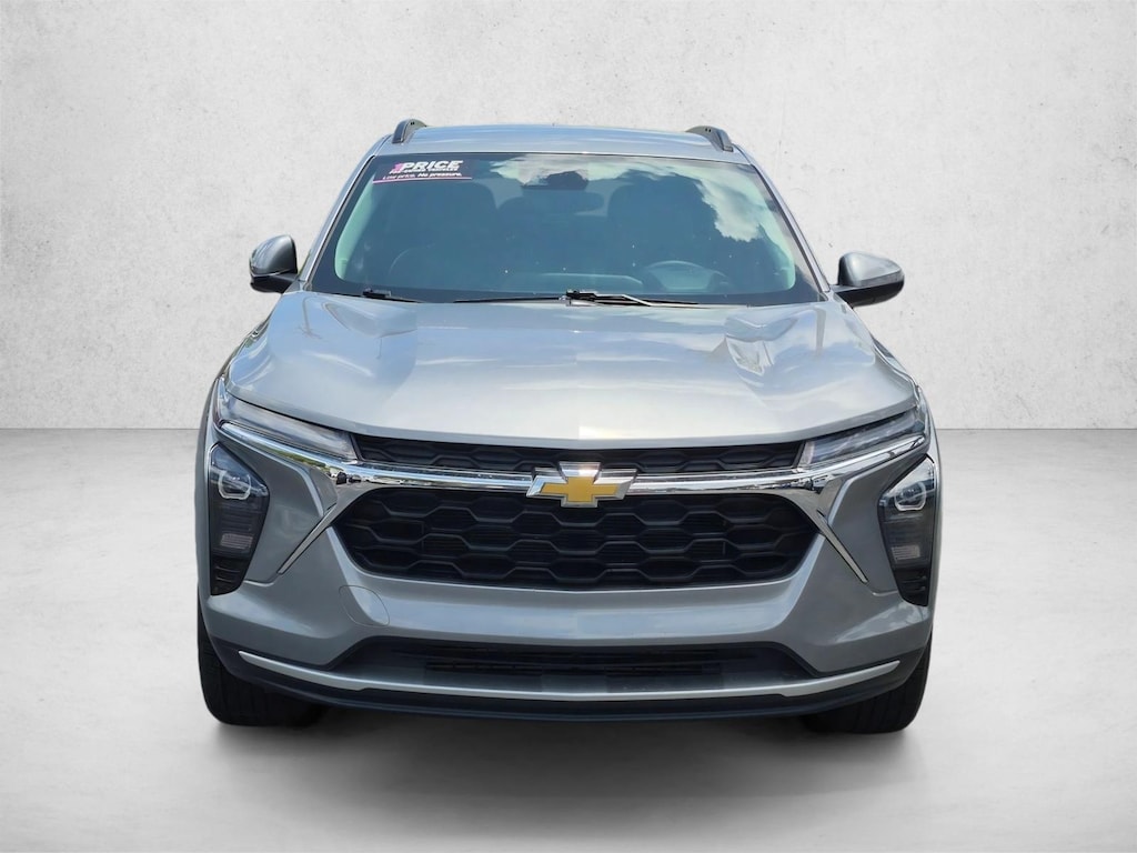 Used 2024 Chevrolet Trax LT SUV