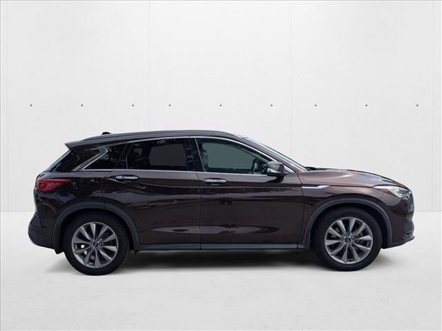2020 Infiniti QX50 Luxe photo 2