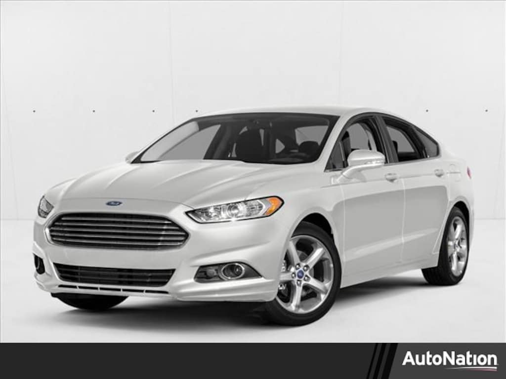 Used 2016 Ford Fusion SE Sedan