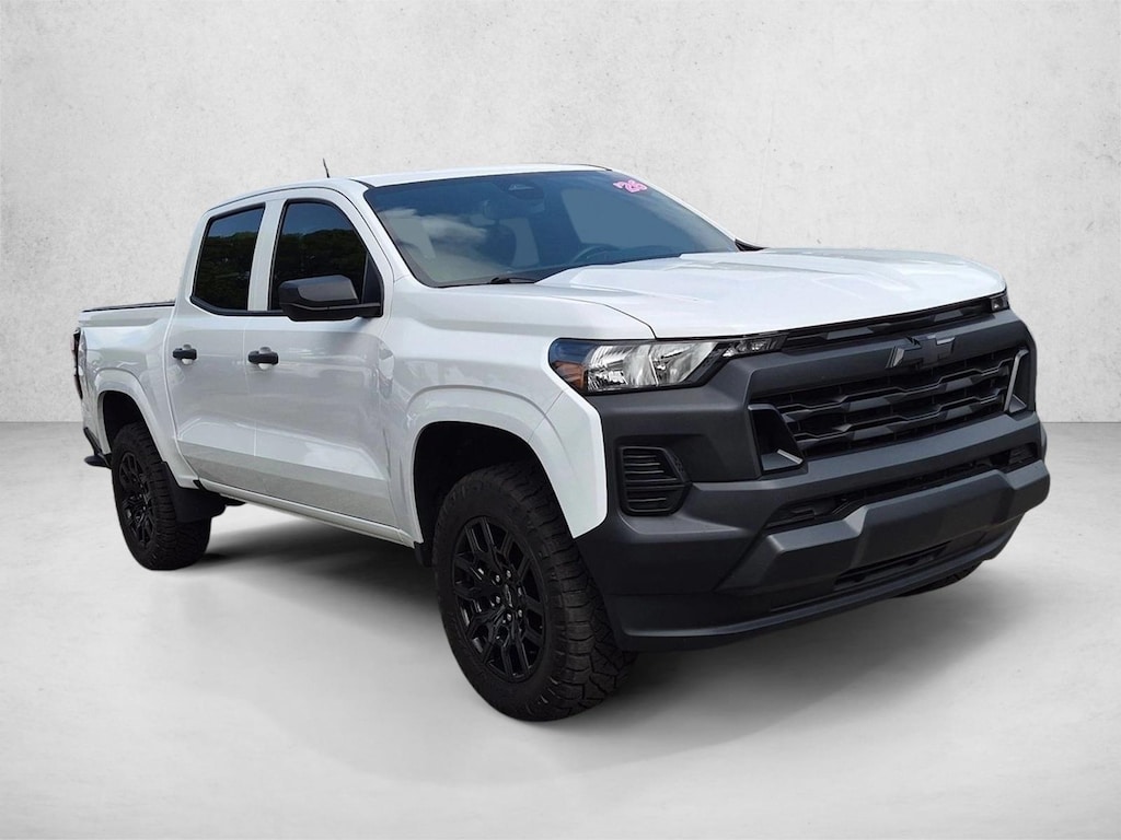 Used 2026 Chevrolet Colorado 2WD Work Truck Truck Crew Cab