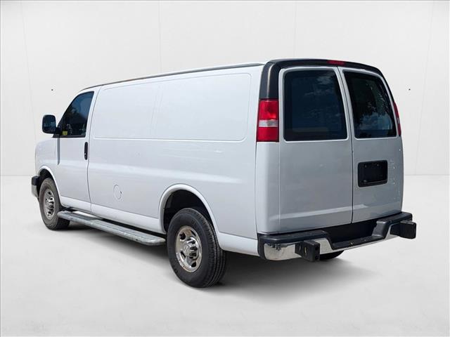 2021 Chevrolet Express 2500 Cargo Van photo 3
