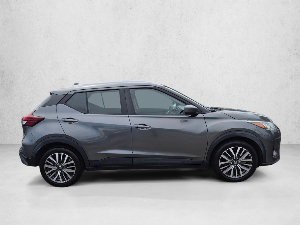 Used 2021 Nissan Kicks SV SUV