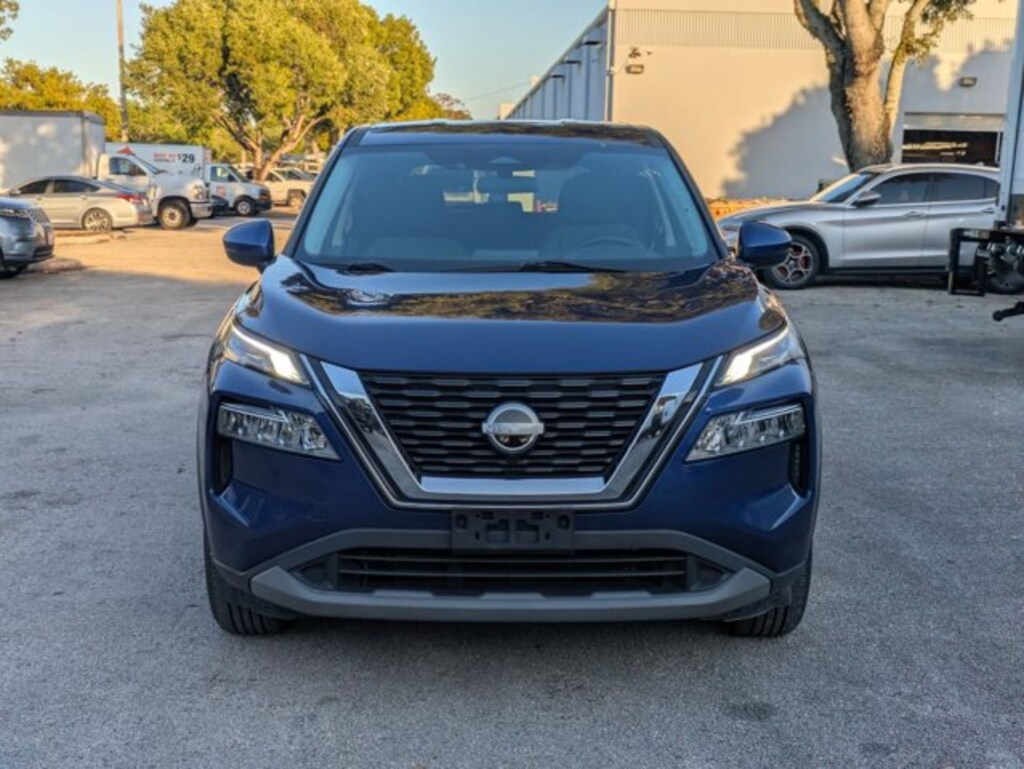 Used 2022 Nissan Rogue SV SUV