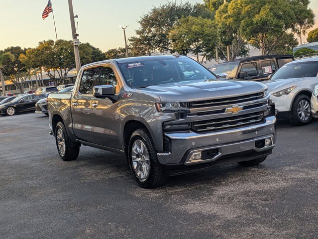 2020 Chevrolet Silverado 1500 LTZ photo 3