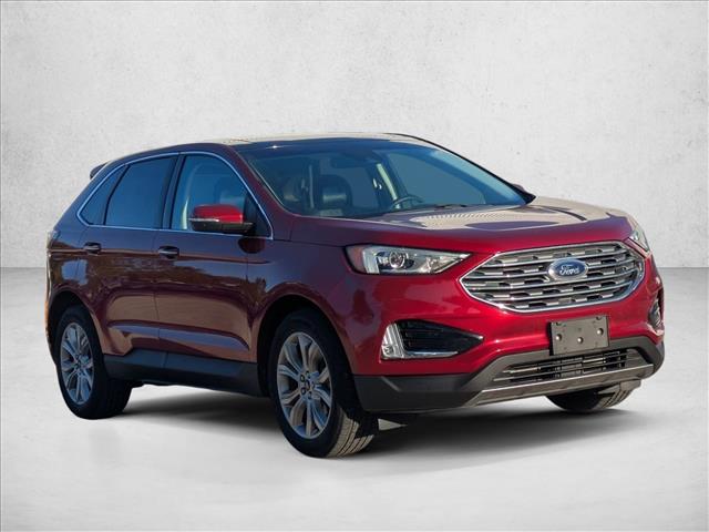 2019 Ford Edge Titanium photo 3