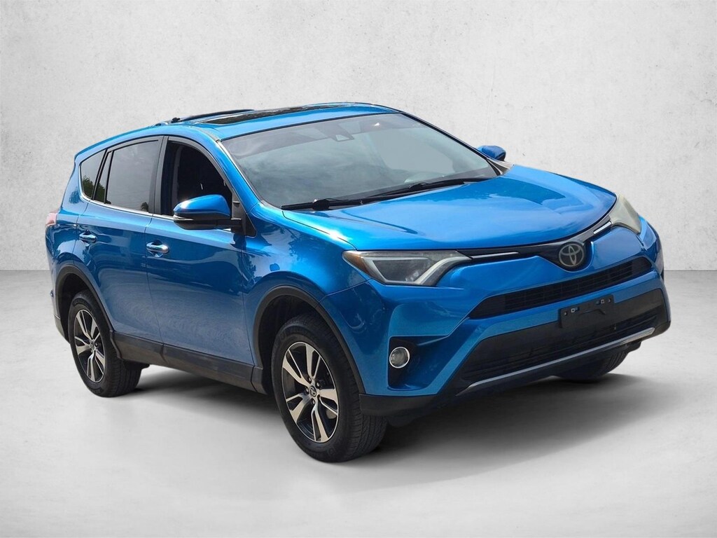 Used 2018 Toyota RAV4 XLE SUV