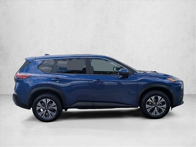 2022 Nissan Rogue SV photo 4
