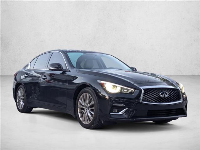2021 Infiniti Q50 3.0t LUXE photo 3