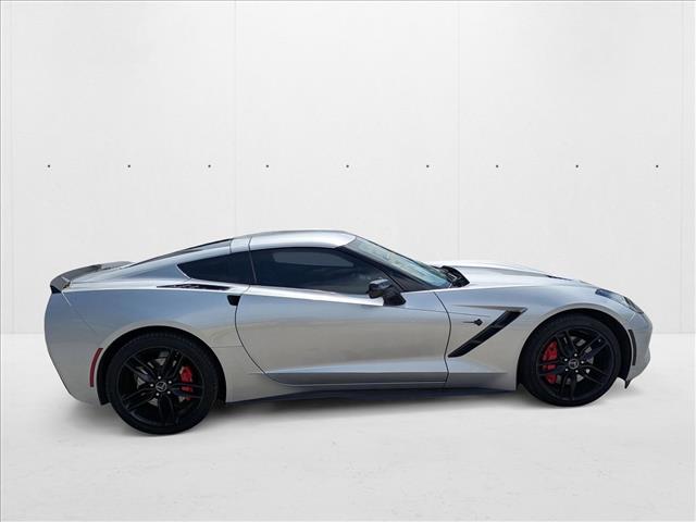 2015 Chevrolet Corvette Stingray Coupe Z51 3LT photo 2
