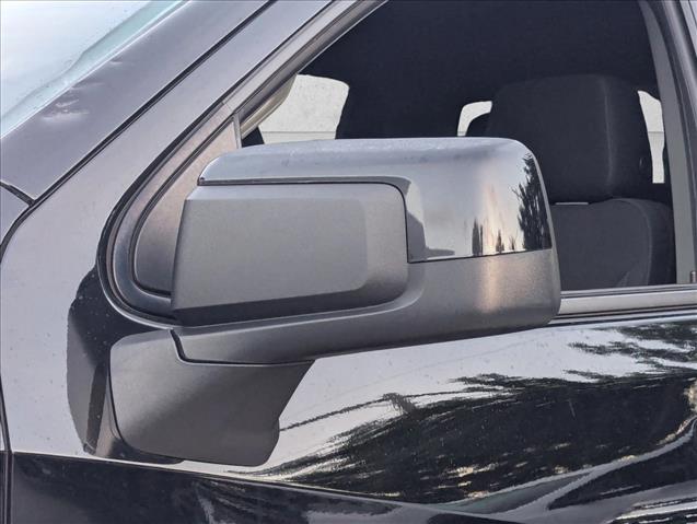 2021 Chevrolet Silverado 1500 RST photo 4