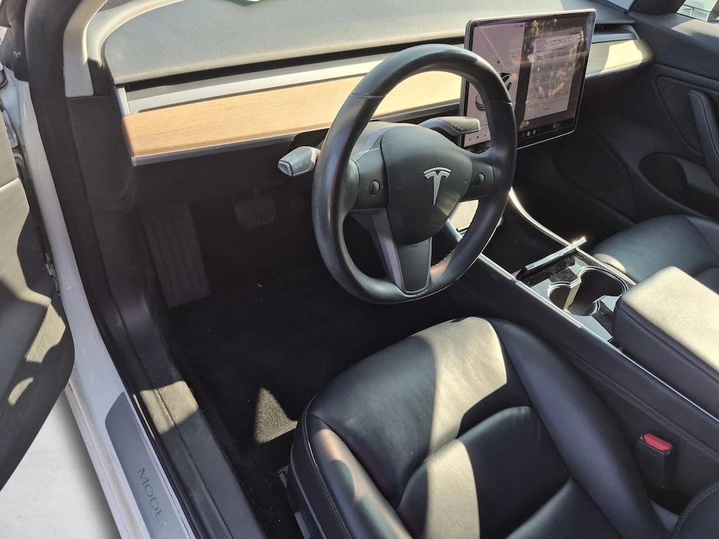 Used 2019 Tesla Model 3 Standard Range Sedan