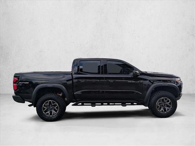 2025 Chevrolet Colorado ZR2 photo 4