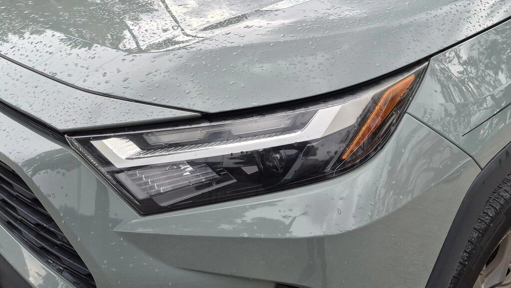 Used 2022 Toyota RAV4 XLE SUV