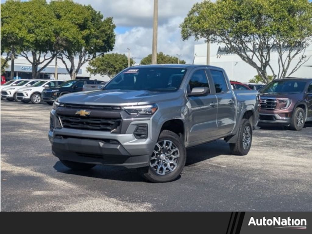 Used 2023 Chevrolet Colorado 2WD LT Truck Crew Cab