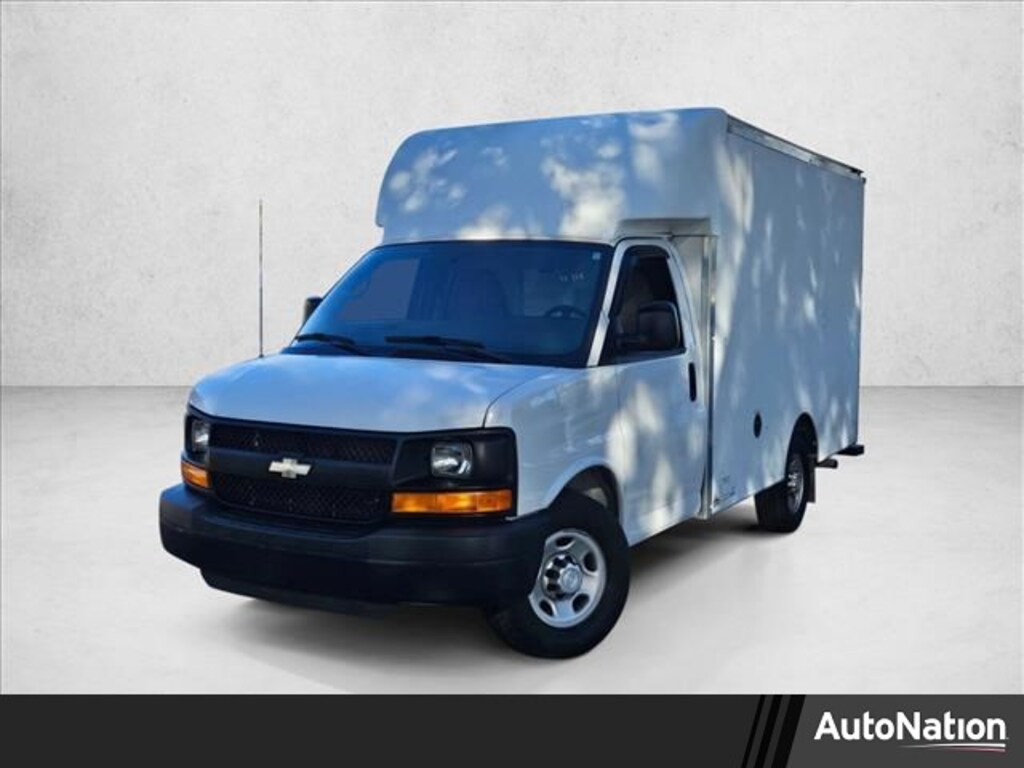 Used 2015 Chevrolet Express Cutaway Truck