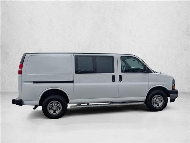 2021 Chevrolet Express 2500 Van Cargo photo 4