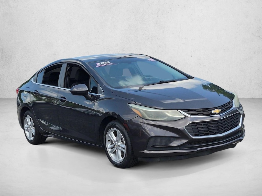 Used 2017 Chevrolet Cruze LT Sedan