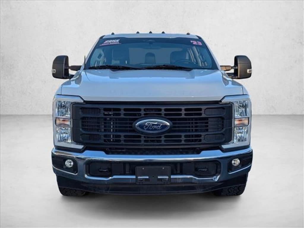 Used 2023 Ford F-350 XL Truck Crew Cab
