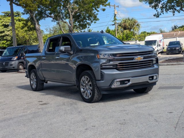 2019 Chevrolet Silverado 1500 High Country photo 3