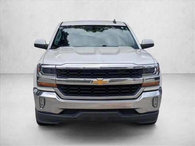 2018 Chevrolet Silverado 1500 LT photo 2