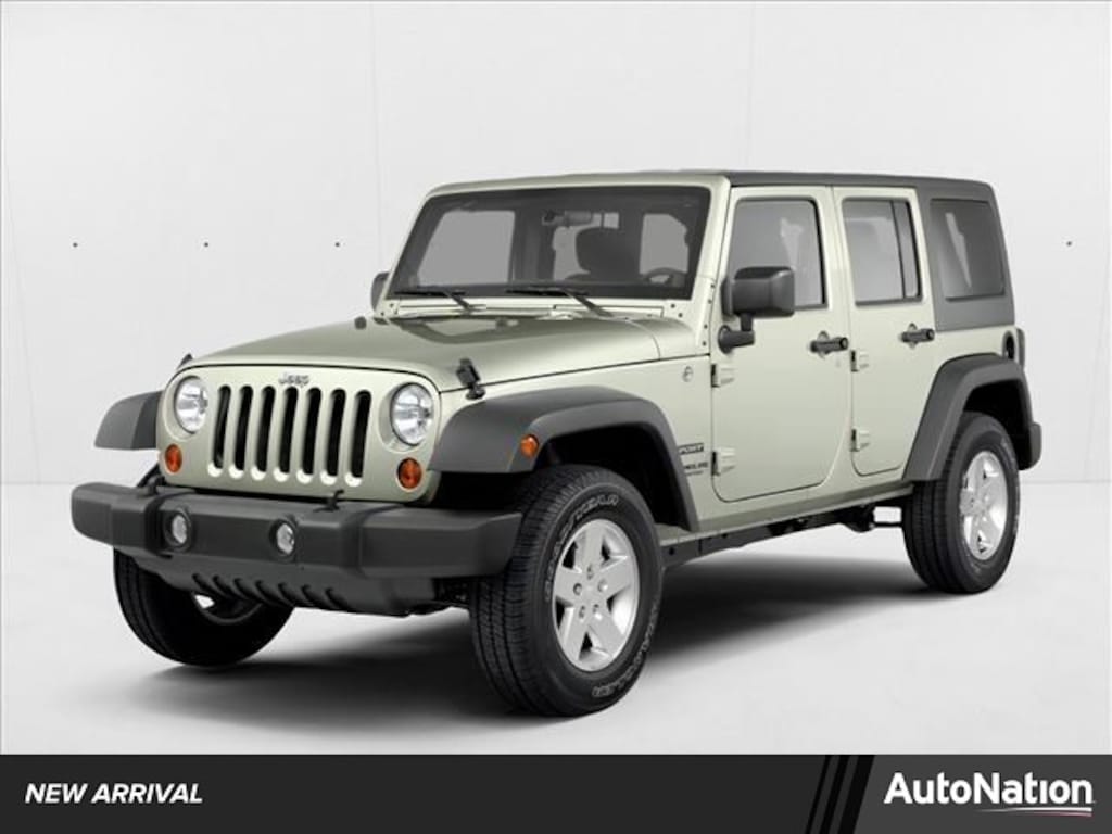 Used 2013 Jeep Wrangler Unlimited Sahara SUV