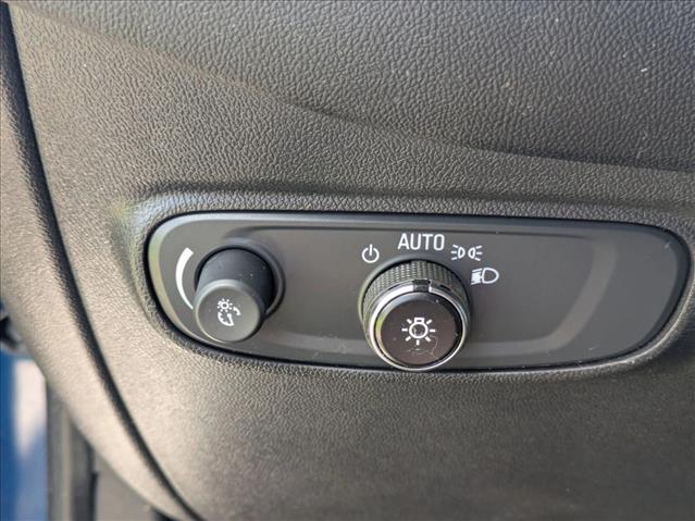 2020 Chevrolet Equinox LT photo 4