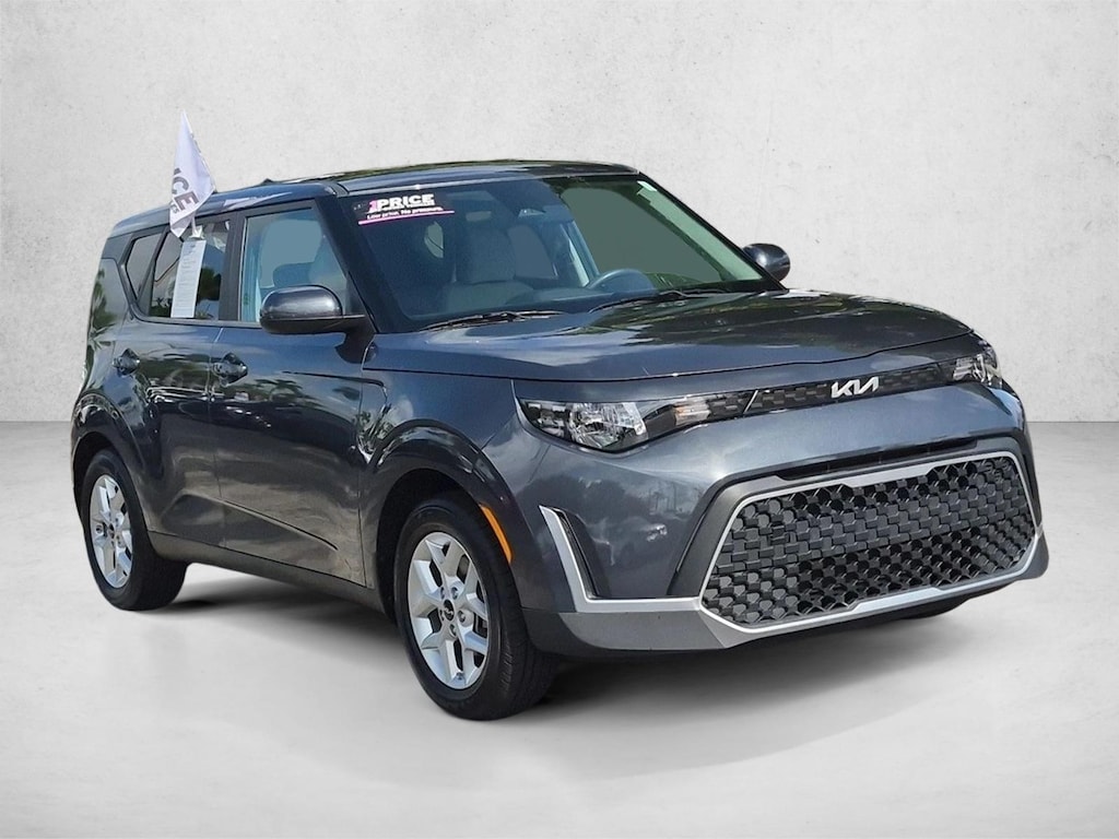 Used 2023 Kia Soul LX Hatchback