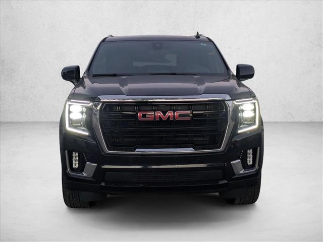 2022 Gmc Yukon SLE photo 2