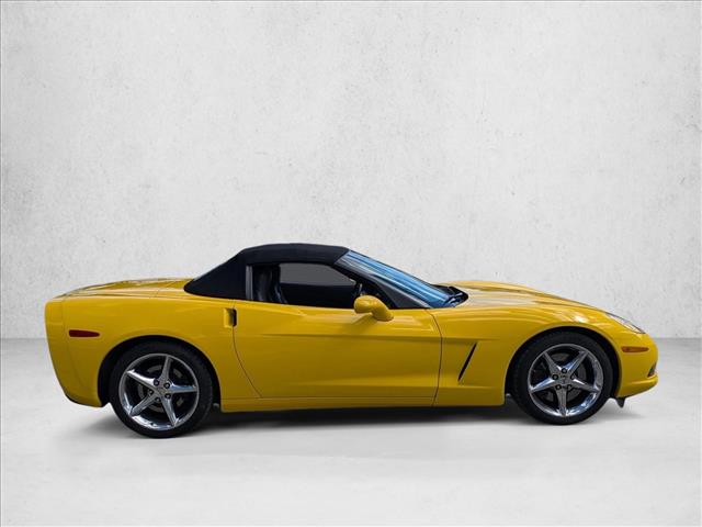 2011 Chevrolet Corvette 3LT Convertible photo 3