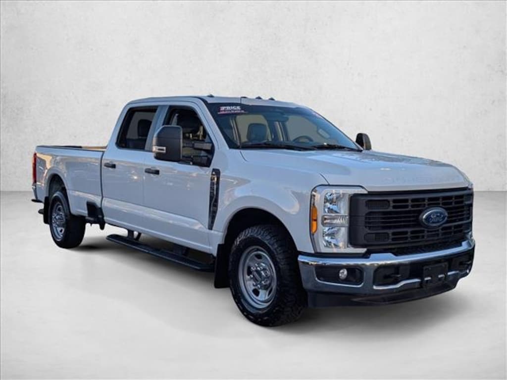 Used 2023 Ford F-350 XL Truck Crew Cab