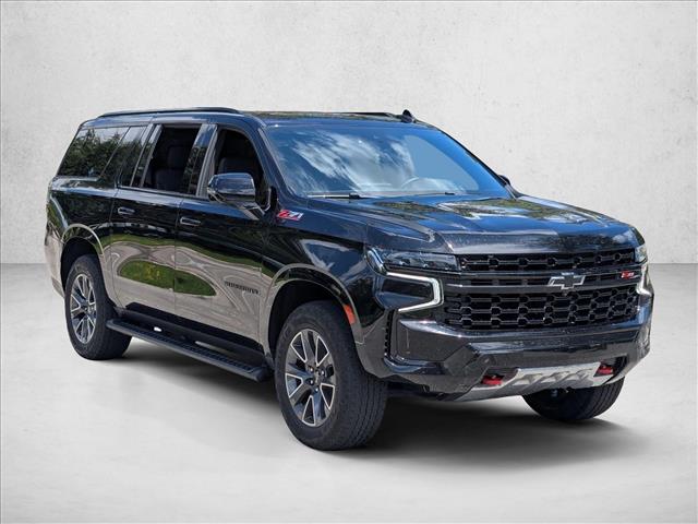 2023 Chevrolet Suburban Z71 photo 3