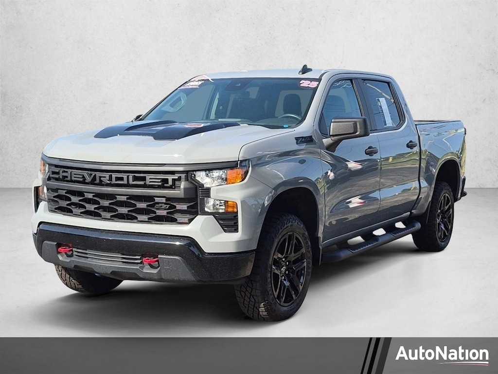 Used 2025 Chevrolet Silverado 1500 Custom Trail Boss Truck Crew Cab