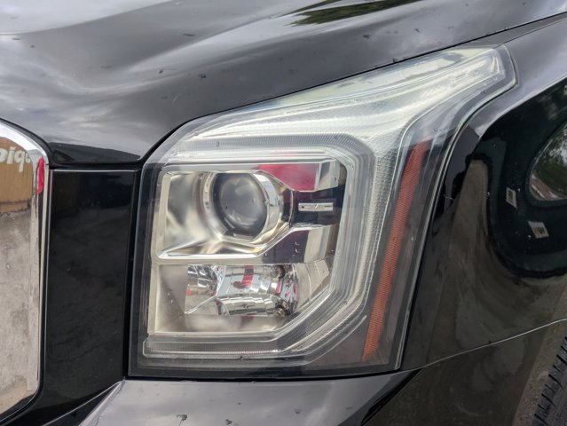 2019 Gmc Yukon XL Denali photo 2