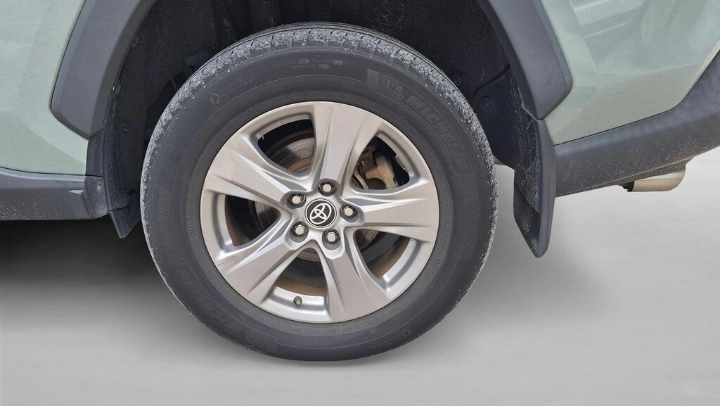 Used 2022 Toyota RAV4 XLE SUV