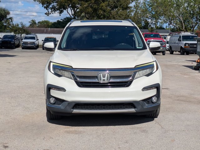 2019 Honda Pilot Touring photo 2