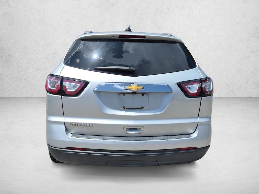 Used 2017 Chevrolet Traverse LS SUV