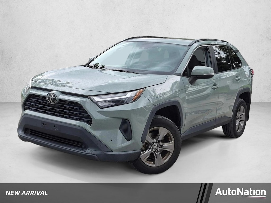 Used 2022 Toyota RAV4 XLE SUV
