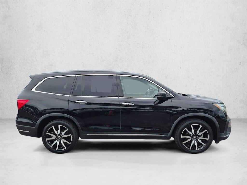 Used 2019 Honda Pilot Touring 7-Passenger SUV