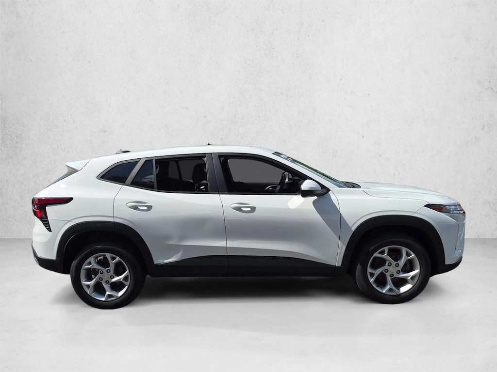 Certified 2025 Chevrolet Trax LS SUV