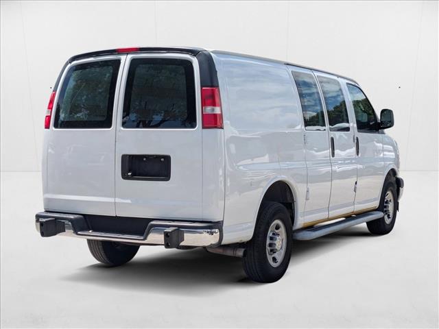 2021 Chevrolet Express 2500 Cargo Van photo 4