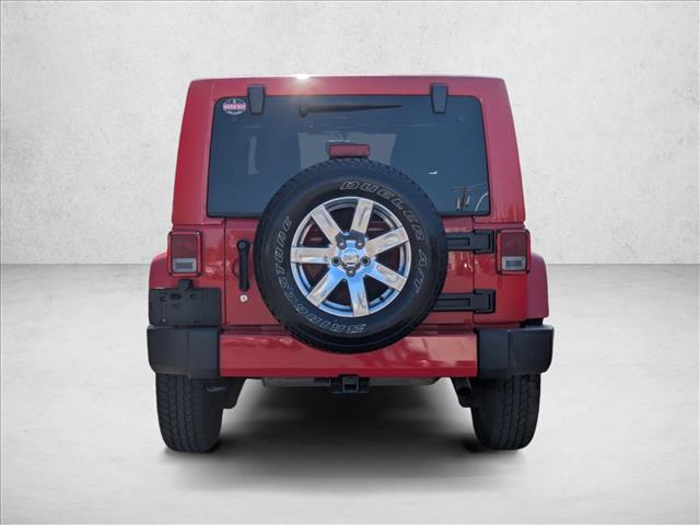 2016 Jeep Wrangler Unlimited Sahara photo 4