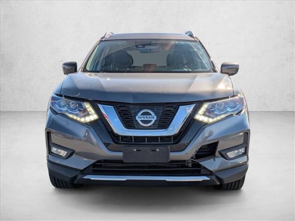 Used 2017 Nissan Rogue SL SUV