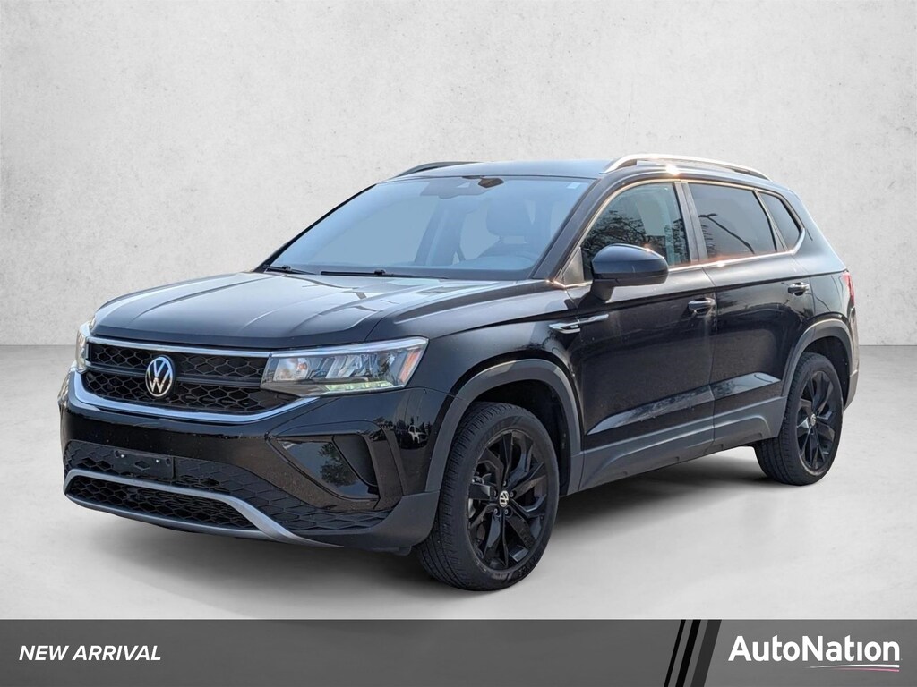 Used 2023 Volkswagen Taos SE SUV