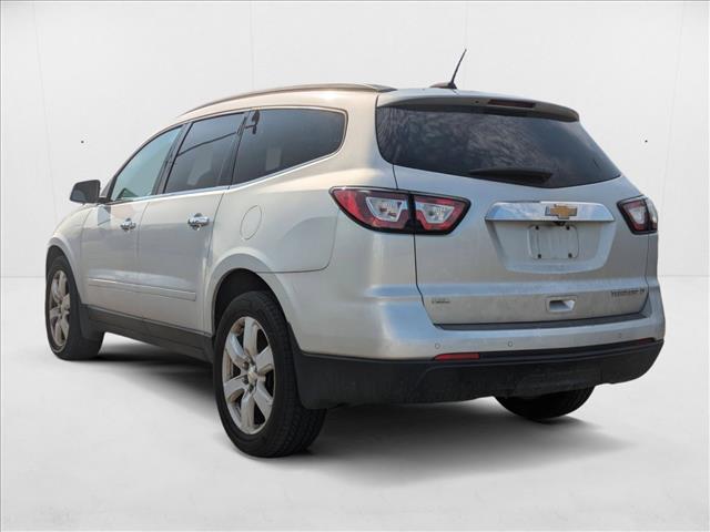 2016 Chevrolet Traverse 1LT photo 3