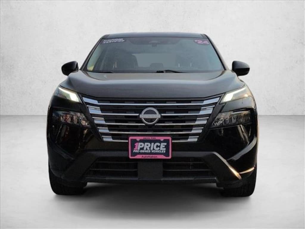 Used 2024 Nissan Rogue SV SUV